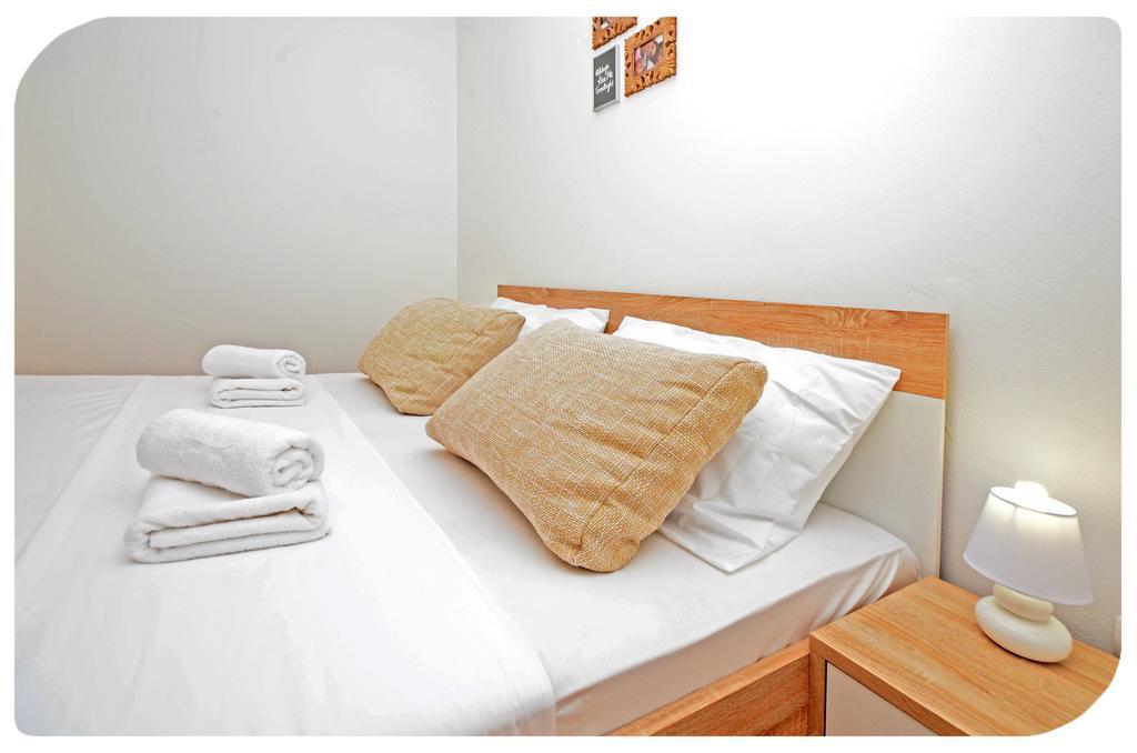 Aprtment Close To Center Zadar Zimmer foto